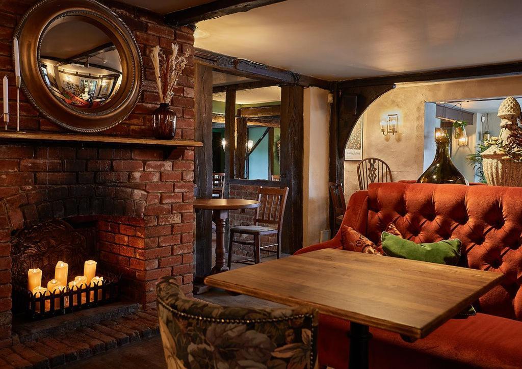 The New Inn Heckfield Hook  Exterior foto